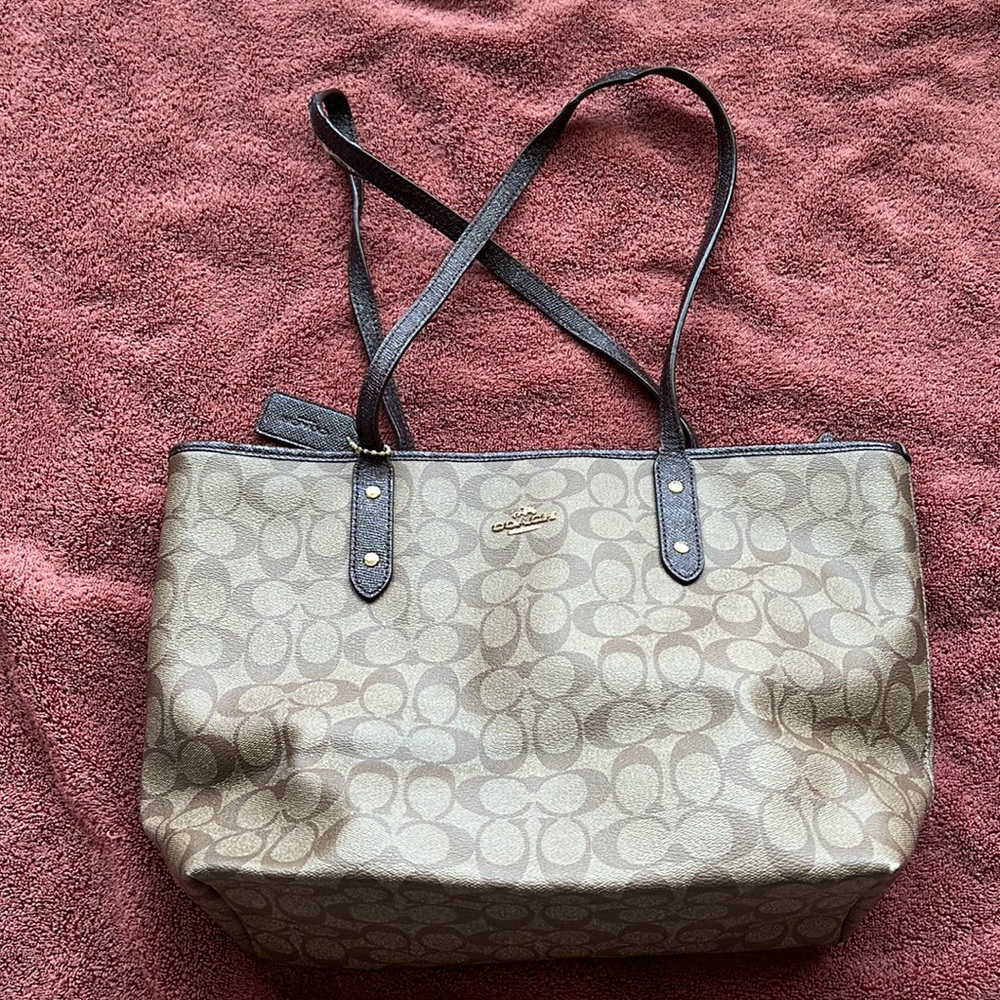 Coach Tote